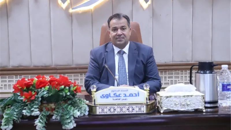 رئيس جامعة جنوب الوادي يهنئ الفرق المتأهلة لمسابقة رالي