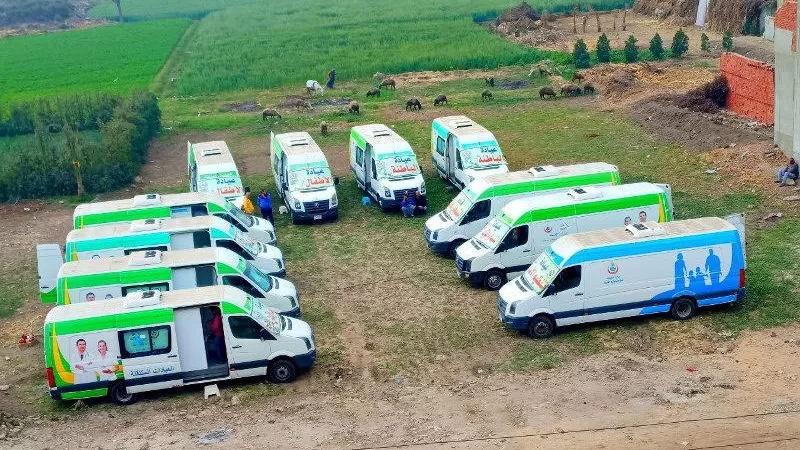علاج 2708 مواطن بالمجان بقافلة طبية بقرية بالشرقية