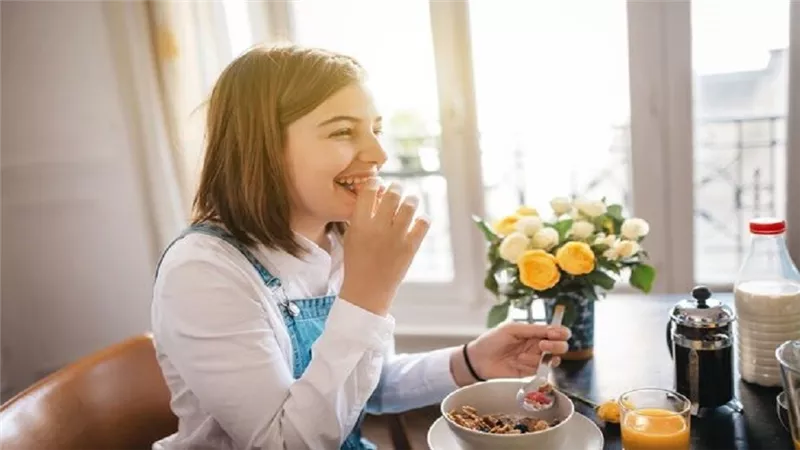 دراسة تثبت مدى اهمية تناول زيت الزيتون على معدة فارغة