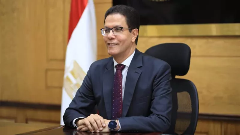 الجيزاوي يعلن عن قرارات وزارية بتعيين مديرين عموم بجامعة بنها