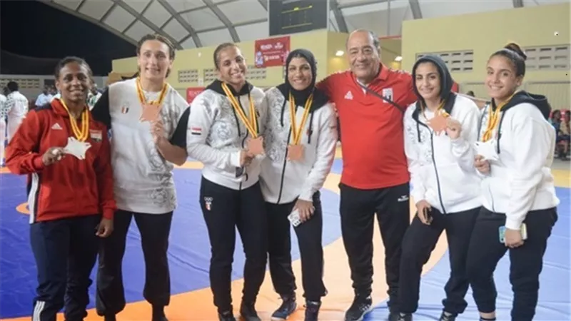 منتخب المصارعة النسائية يحصد 6 ميداليات بدورة الألعاب الأفريقية