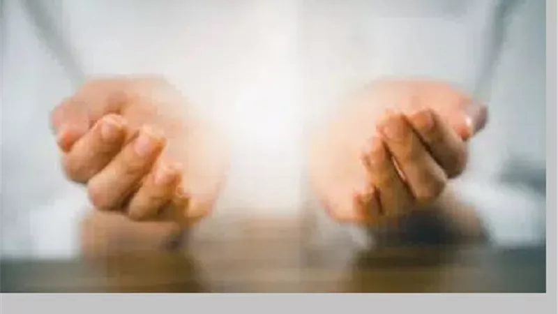 اللهُمَّ بَارِكْ لَنَا فى رمضان..وارزقنا فيه يُسراً ليس بعده عسر