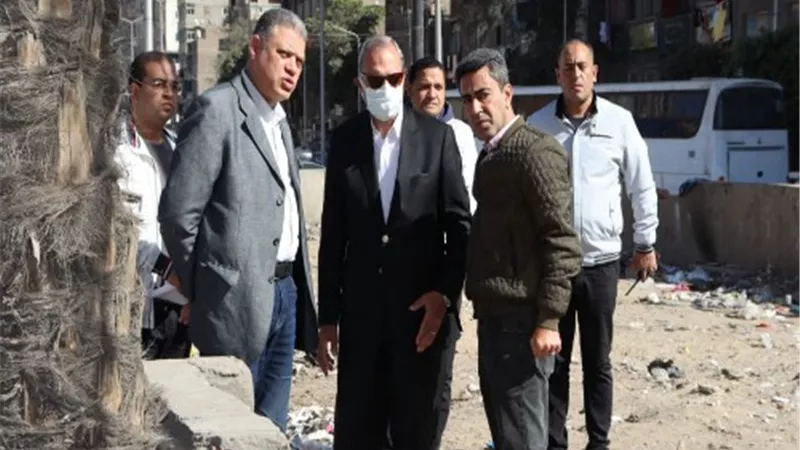محافظ القليوبيه يتابع انتظام منظومة النظافة الجديدة بالخصوص شبرا