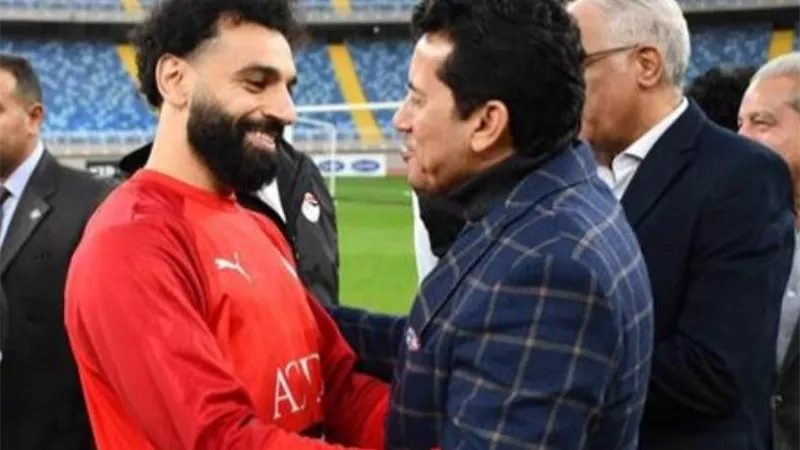 وزير الرياضة يكشف كواليس تواصله مع محمد صلاح وموقفه من المنتخب