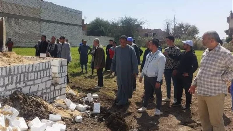 إزالة ٦٧ حالة تعد على الأرض الزراعية وأملاك الدولة بمراكز المنيا