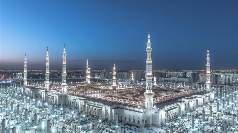 إطلاق مبادرة للنقل المجاني للمتطوعين إلى المسجد النبوي خلال شهر رمضان