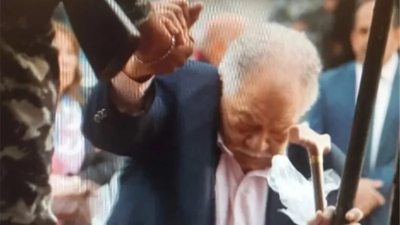 إحالة يحيى الفخراني إلى النيابة بسبب خطوط بدون عقود فى