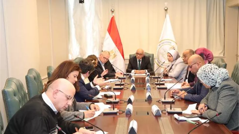 حجازي يستعرض الاجراءات التحضيرية لإطلاق 