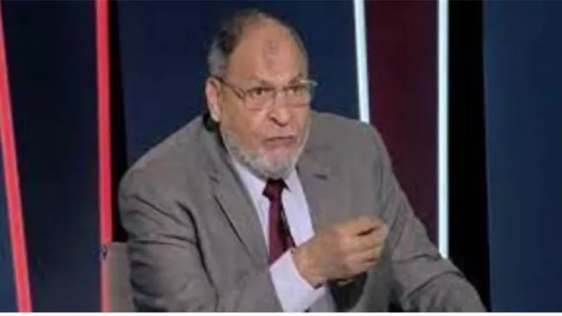 طه اسماعيل يفتح النار على لاعبى الأهلي بعد الهزيمة امام البنك