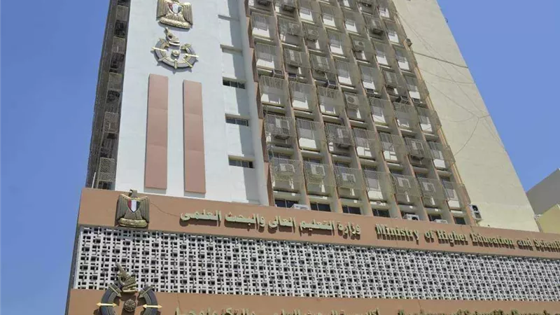 البحث العلمى :فتح باب التقدم لبرامج فولبرايت للطلاب والأساتذة المصريين