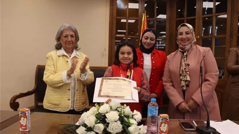 جامعة عين شمس تنظم يوم الإبداع لذوي القدرات في كلية الآداب