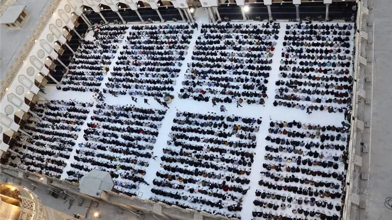 الأزهر يكثف جهوده لتجهيز مائدة الإفطار الجماعي لـ ٥ آلاف طالب