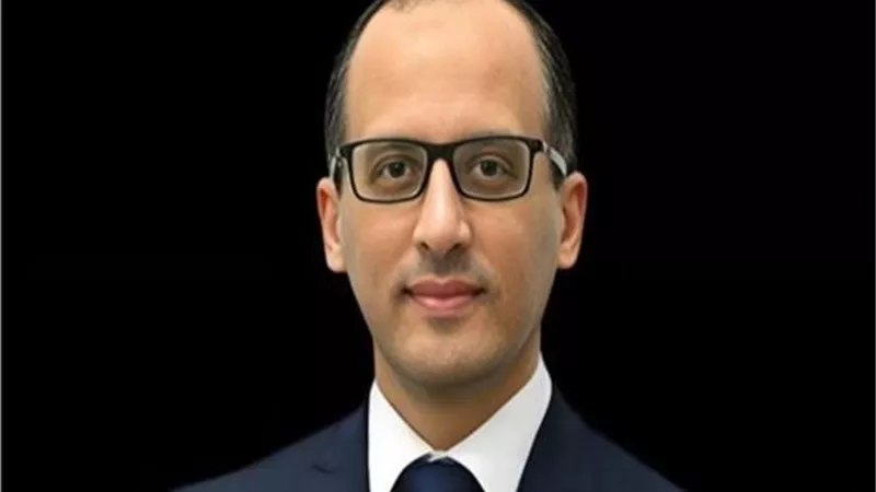 بشائر صفقة الحكمة وقرارات البنك المركزي.. الحكومة تكشف التفاصيل
