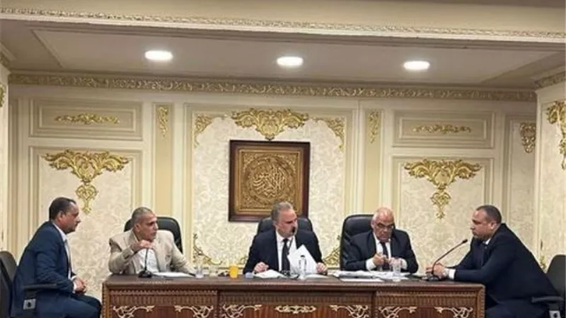 النائب محمد طلبة:تغطية خليجي البناهوة والعبابدة بالقنطرة غرب