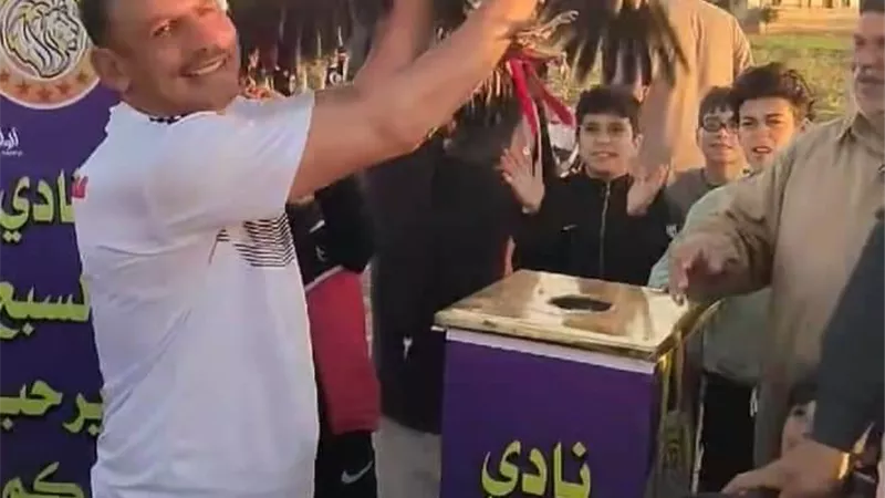 دكر بط جائزة أفضل لاعب في دورة رمضانية بالدقهلية