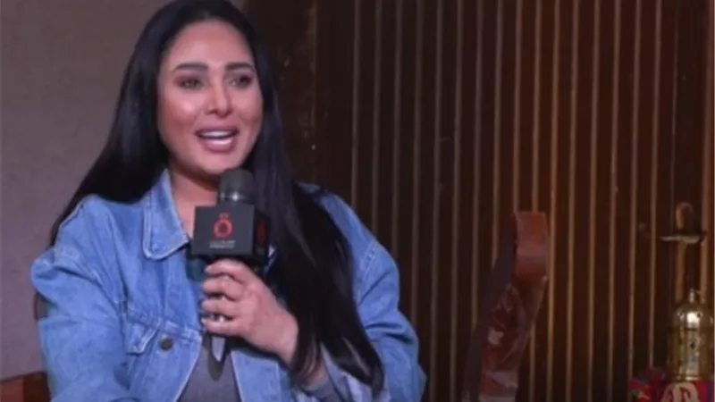 الفنانة رحاب الجمل