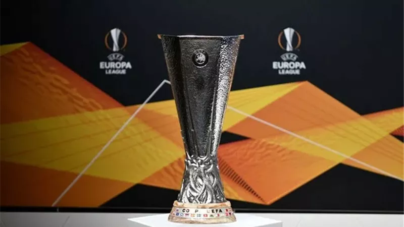 قائمة الأندية المتأهلة لربع نهائي الدوري الأوروبي.. وموعد القرعة