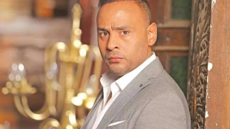 محمود عبد المغني: بصور مشاهد أكشن وأنا صائم في مسلسل بـ 100 راجل