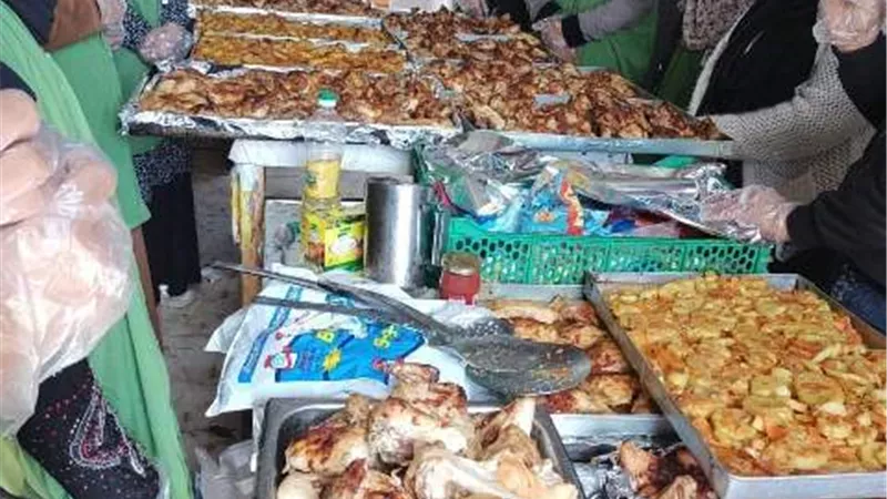 استمرار تنفيذ مبادرة مطبخ المصرية لسيدات مدينة العمال بالمنيا