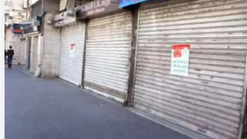 الغرامة والحبس.. تعرف على عقوبة المحلات الغير مرخصة في الشيخ زايد