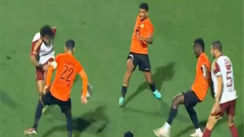 إيقاف البنا 3 أسابيع والحنفي لأجل غير مسمى بسبب خطأ مباراة الأهلي والبنك الأهلي