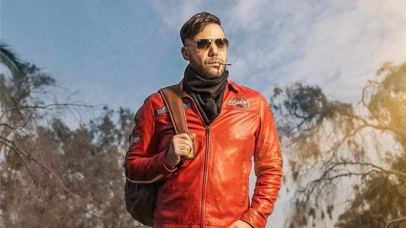 محمد إمام يروج لمسلسله الرمضاني 