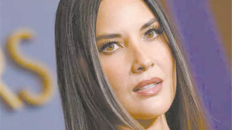 ممثلة أمريكية.. في أزمة إنسانية