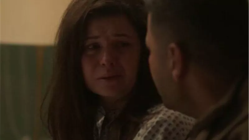 يسرا اللوزي تطلب الطلاق من اياد نصار فى 