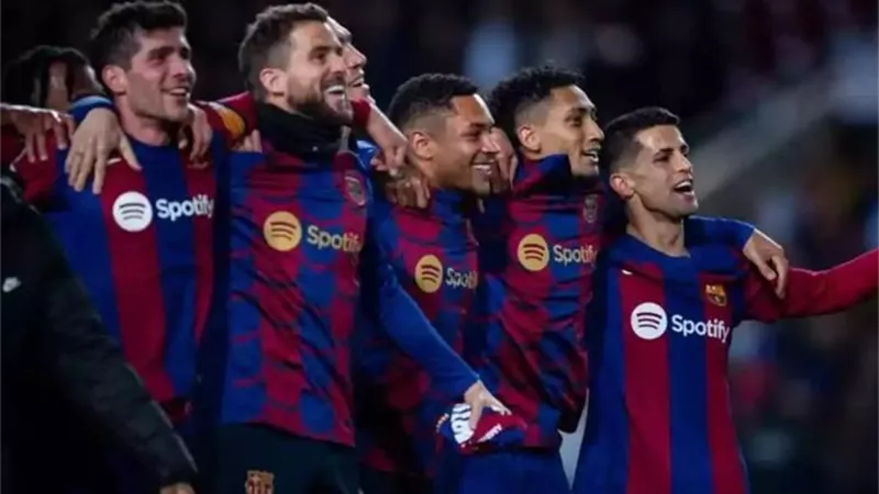 عرض سعودي ضخم للتعاقد مع نجم برشلونة