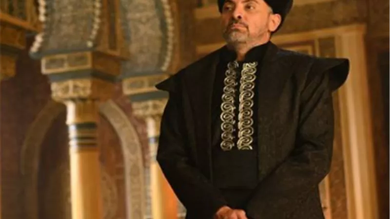 فتحي عبد الوهاب: 
