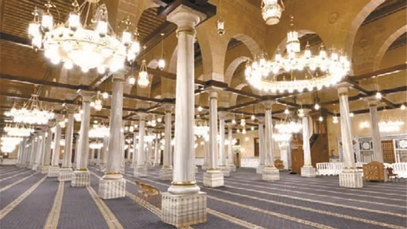 الإمام الحسين..المصريون يحتفلون سنويا بذكرى استقرار رأسه بالقاهرة