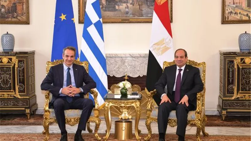 الرئيس السيسي ورئيس وزراء اليونان يتفقان على إنهاء الكارثة الإنسانية في غزة