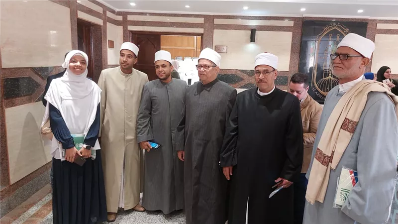 مدير وعظ الأقصر يؤكد على دور الأزهر الشريف فى نشر الفكر الإسلامى