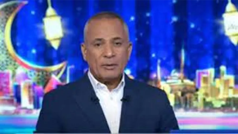 أحمد موسى : الرئيس السيسي بيشتغل بقوة ومبيتكلمش كتير.. فيديو
