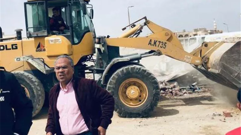 على سعد: جهاز الشروق يشن حملة إزالات تعدى على أراضى الدولة.. صور