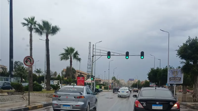 إنخفاض مفاجئ في درجات الحرارة وأمطار رعدية بالاسكندرية