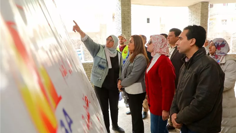 محافظ دمياط تتفقد مشروع الوحدة المحلية لمدينة عزبة البرج
