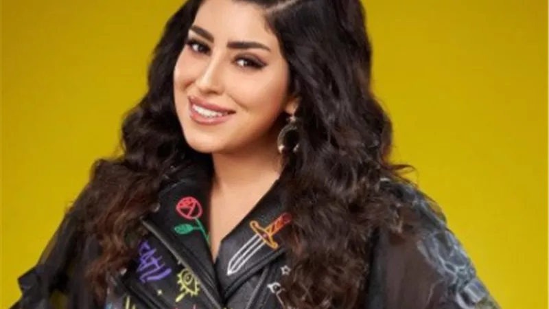 ايتن عامر تشيد بـ 