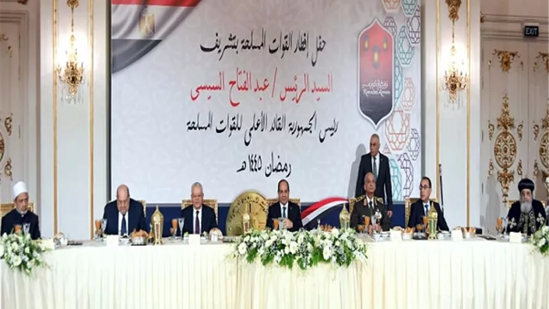الرئيس : كل التقدير لجهود القوات المسلحة فى دعم ركائز الأمن القومى