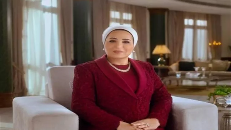 قرينة الرئيس: انتصار العاشر من رمضان علامة فارقة في تاريخ مصر الحديث