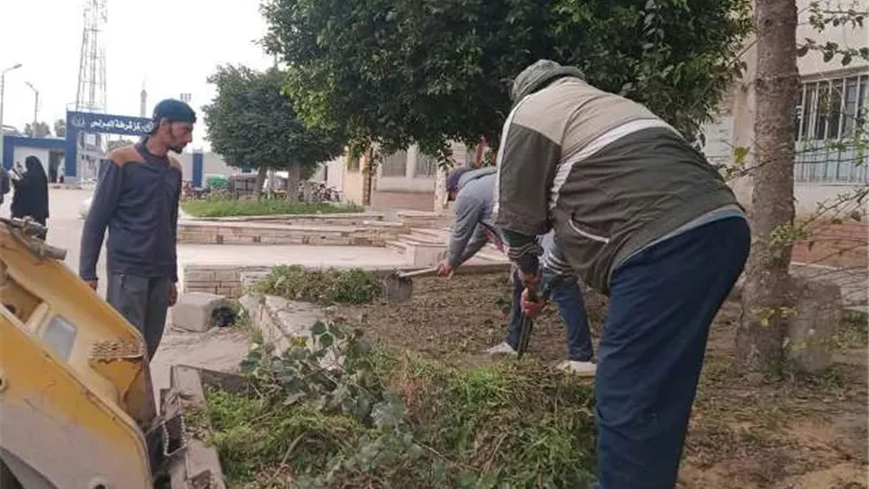 كفر الشيخ: رفع 1200طن قمامة وتمهيد الطرق وتطهير شبكات الصرف الصحي
