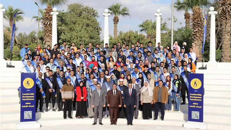 إبداعات شبابية تتألق في ملتقى الإنشاد الديني بمعهد إعداد القادة
