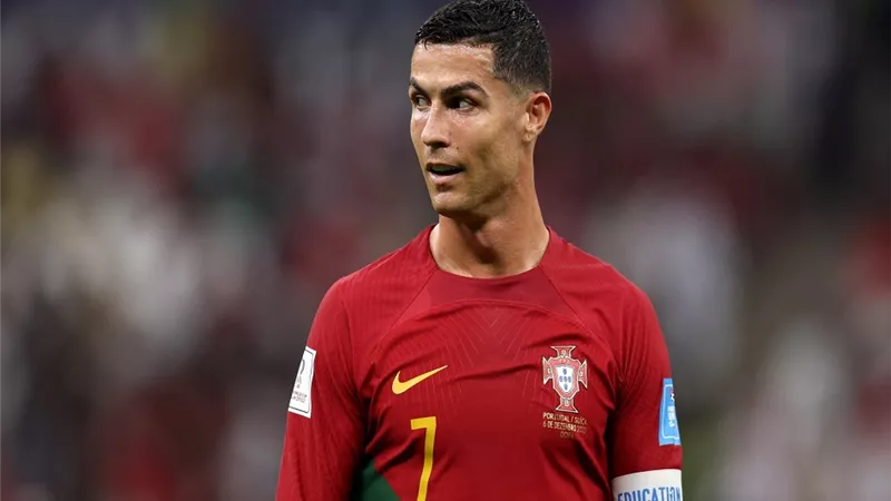 استبعاد رونالدو رسميا من مباراة البرتغال والسويد.. والمدرب يشرح