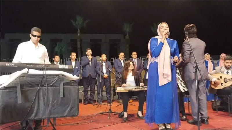 فرق الموسيقى العربية تحيى ليالى رمضان الفنية بساحة أبو الحجاج