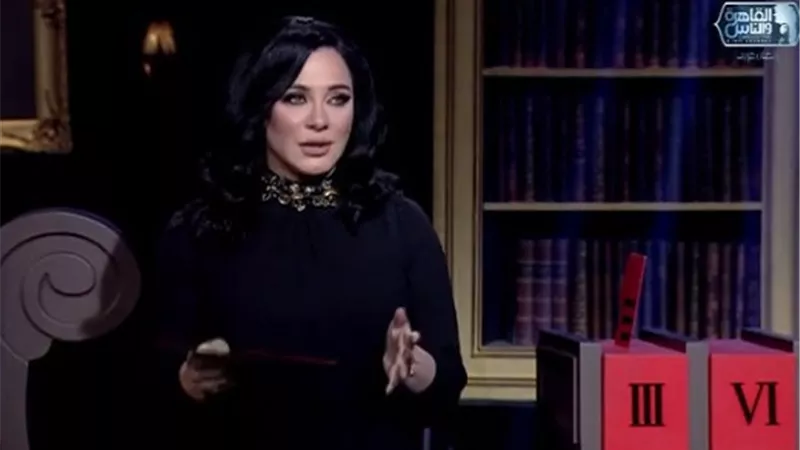 سلاف فواخرجي: وفاة أمي أصعب لحظة في حياتي وحرب سوريا كبرتنا كتير