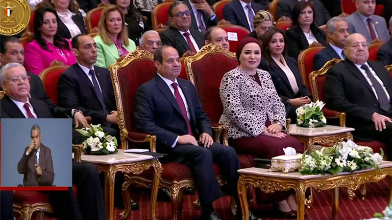 السيسي يوجه بتخصيص 10 مليارات جنيه لصندوقى تنمية الأسرة وكبار السن