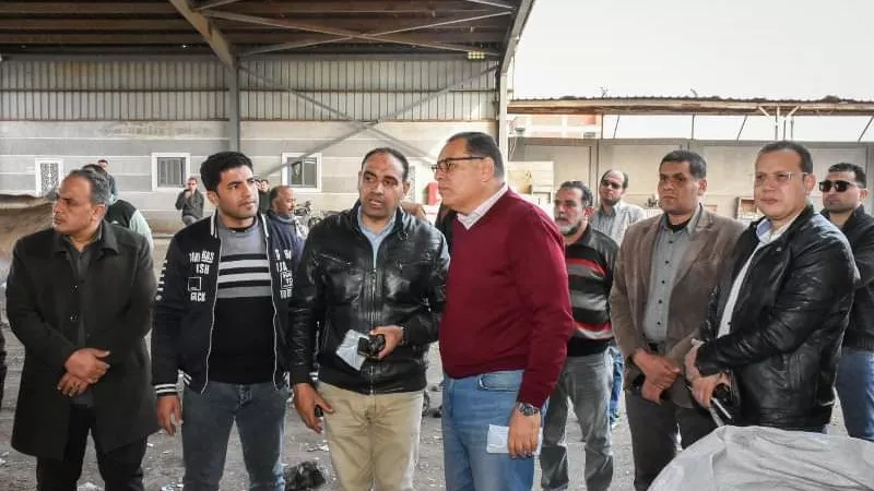 غراب يشهدتجربةعمليةلتدوير المخلفات بالمحطةالوسيطة