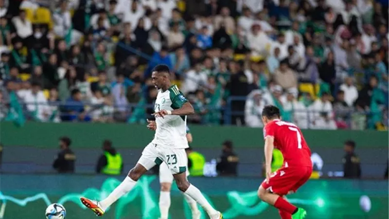 المنتخب السعودي يتقدم بهدف على طاجيكستان في الشوط الأول