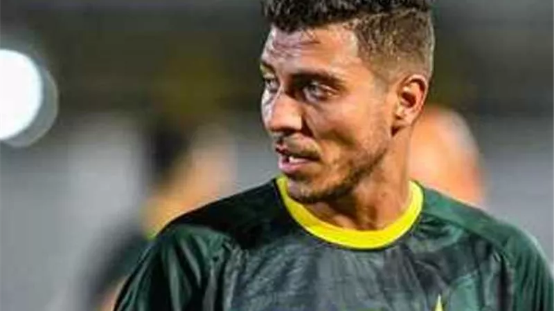 كواليس المفاوضات مع مسئولى الأحمر.. شريف يوافق على قيادة هجوم الاهلى من الموسم المقبل