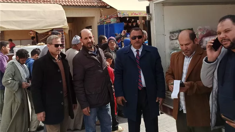 تشغيل منافذ تموينية متنقلة للخبز بمناطق الإسكان بديل العشوائية بالقليوبية